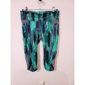 Athleta Women's Capri Leggings - Colorful Print - Size S